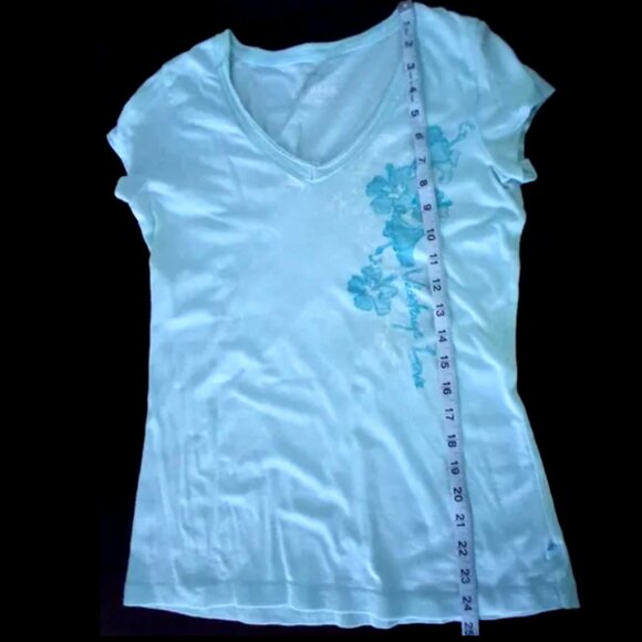 Garage Women's Sky Blue Floral Short Sleeve V-Neck Tee, Large - Picture 14 of 15